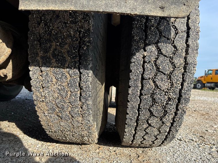 image for item DZ4536 2009 International WorkStar 7500 dump truck