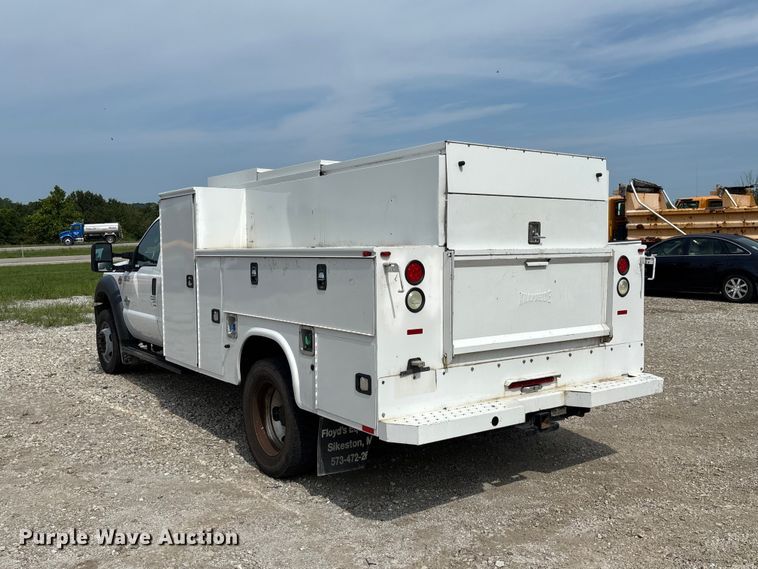 image for item DZ4537 2015 Ford F550 Super Duty Ext. Cab utility / service truck