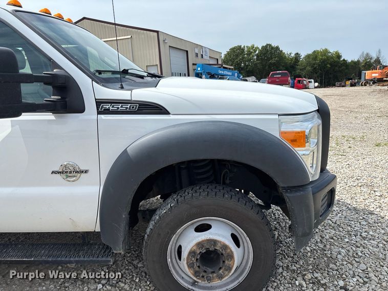 image for item DZ4537 2015 Ford F550 Super Duty Ext. Cab utility / service truck