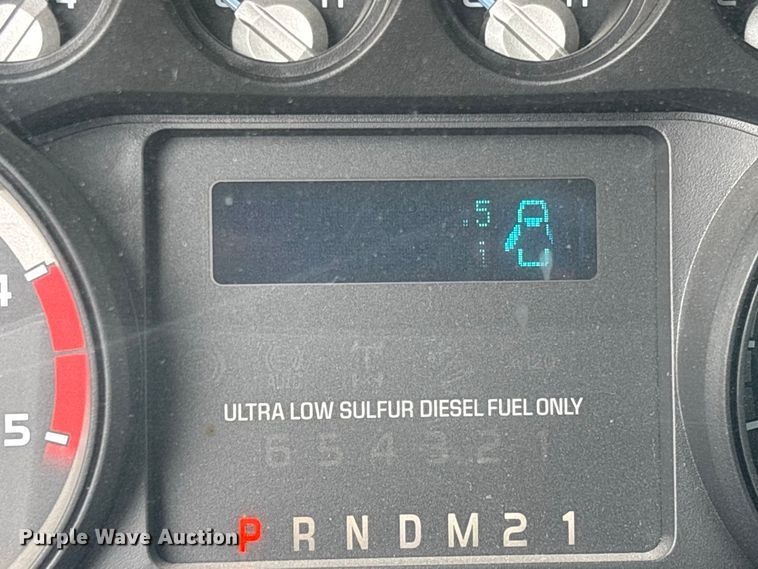 image for item DZ4537 2015 Ford F550 Super Duty Ext. Cab utility / service truck