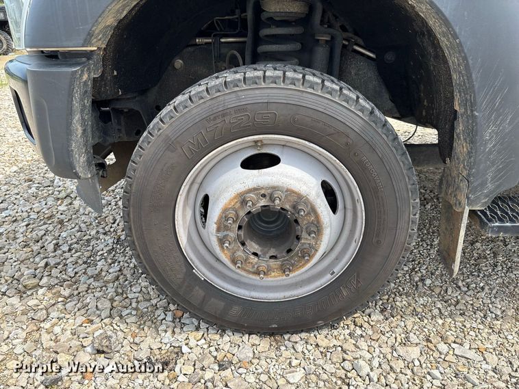 image for item DZ4537 2015 Ford F550 Super Duty Ext. Cab utility / service truck