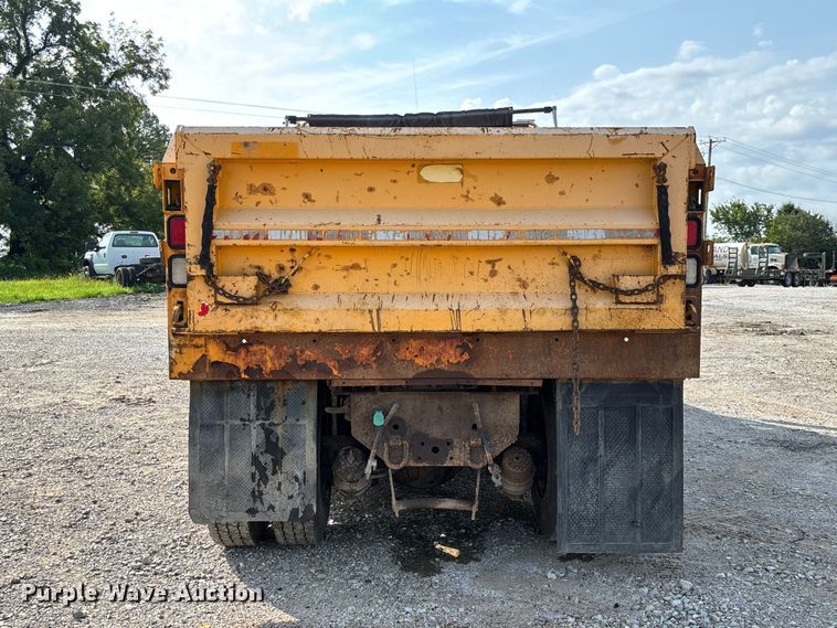 image for item DZ4538 2011 International WorkStar 7500 dump truck