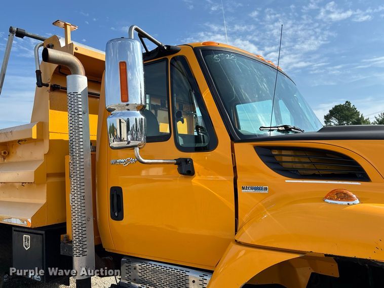image for item DZ4538 2011 International WorkStar 7500 dump truck