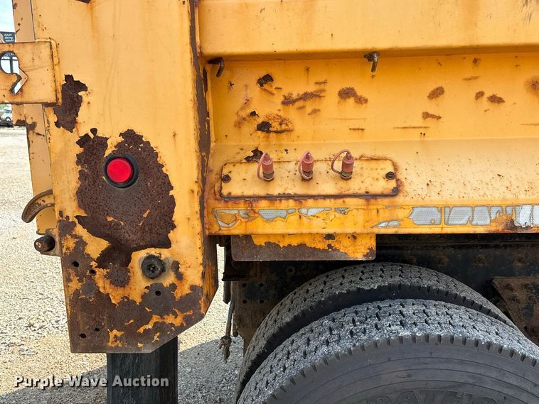 image for item DZ4538 2011 International WorkStar 7500 dump truck