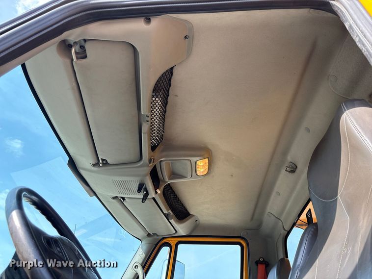 image for item DZ4538 2011 International WorkStar 7500 dump truck