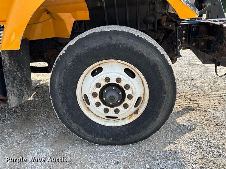 image for item DZ4538 2011 International WorkStar 7500 dump truck