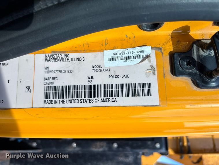 image for item DZ4538 2011 International WorkStar 7500 dump truck