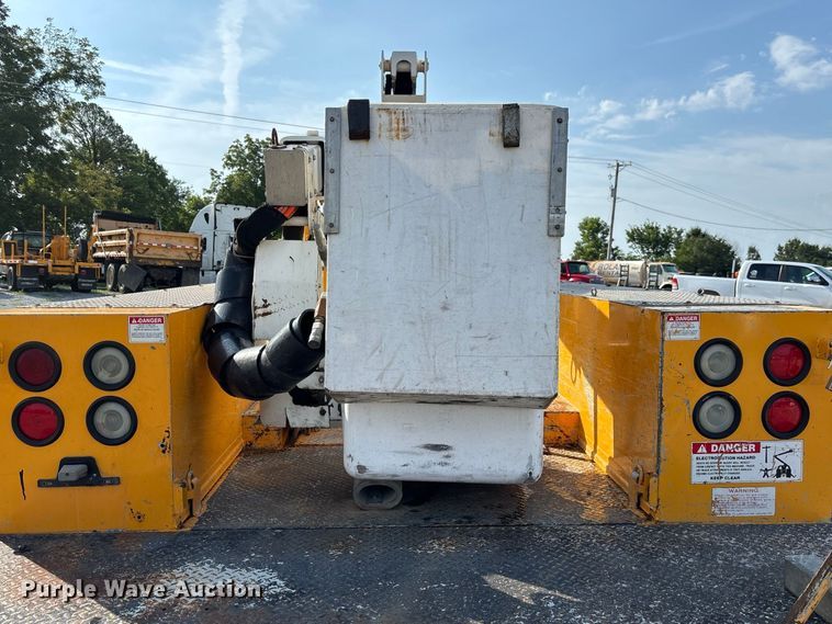 image for item DZ4539 2009 Ford F550 Super Duty bucket truck