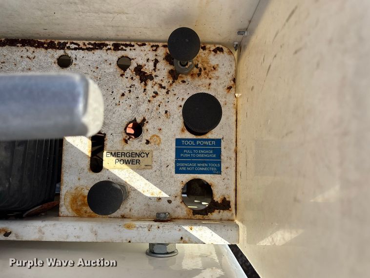 image for item DZ4539 2009 Ford F550 Super Duty bucket truck