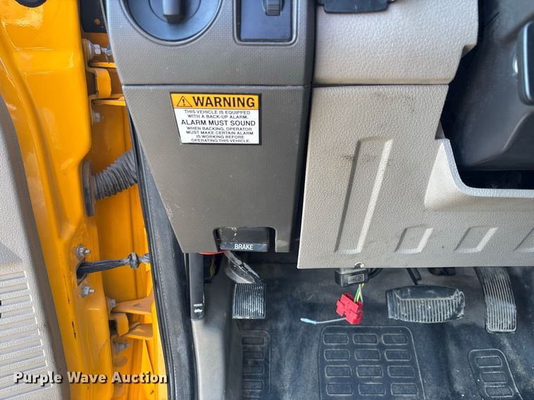 image for item DZ4539 2009 Ford F550 Super Duty bucket truck