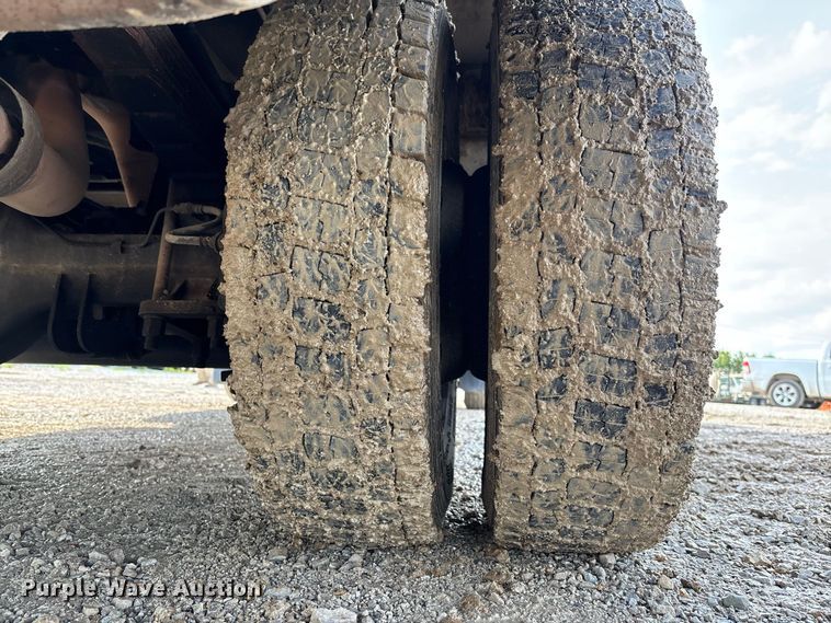 image for item DZ4539 2009 Ford F550 Super Duty bucket truck