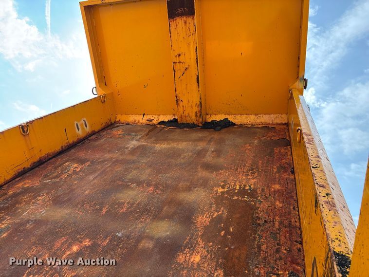 image for item DZ4542 2005 International 7400 dump truck