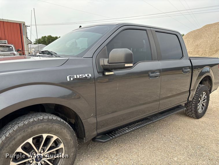 image for item DZ4553 2020 Ford F150 XL Police Responder Crew Cab pickup truck