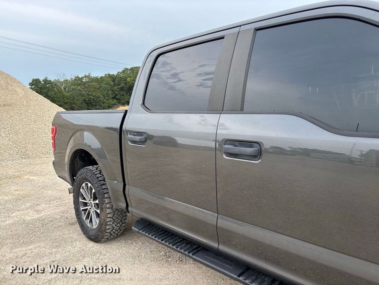image for item DZ4553 2020 Ford F150 XL Police Responder Crew Cab pickup truck