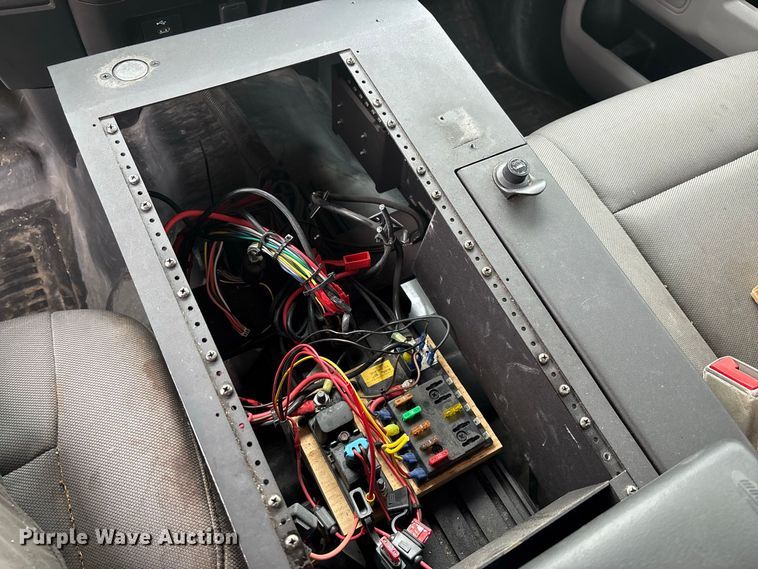 image for item DZ4553 2020 Ford F150 XL Police Responder Crew Cab pickup truck
