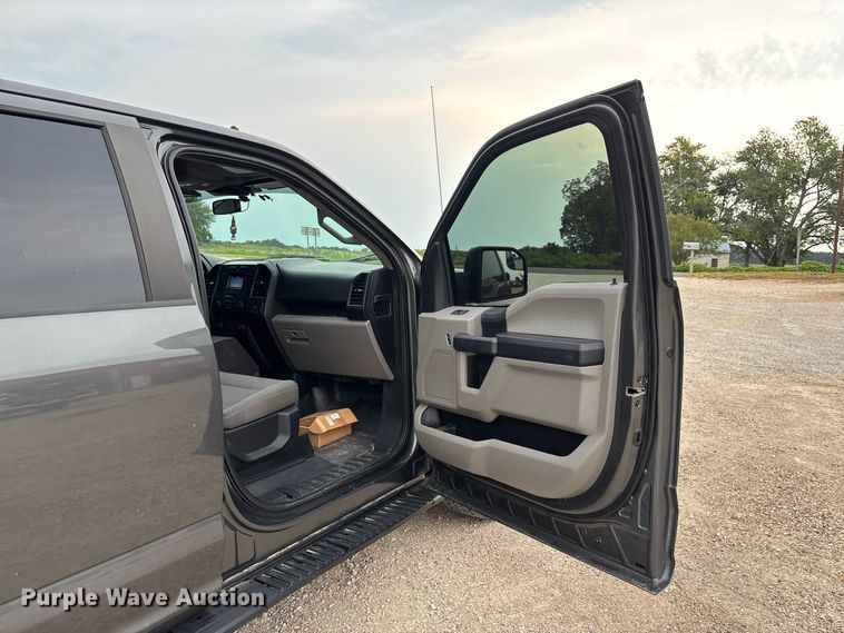 image for item DZ4553 2020 Ford F150 XL Police Responder Crew Cab pickup truck