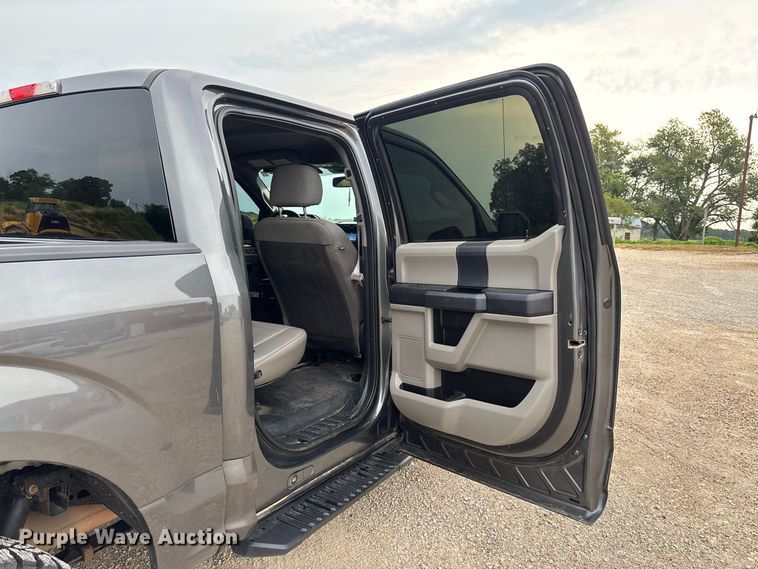 image for item DZ4553 2020 Ford F150 XL Police Responder Crew Cab pickup truck