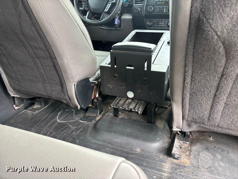image for item DZ4553 2020 Ford F150 XL Police Responder Crew Cab pickup truck