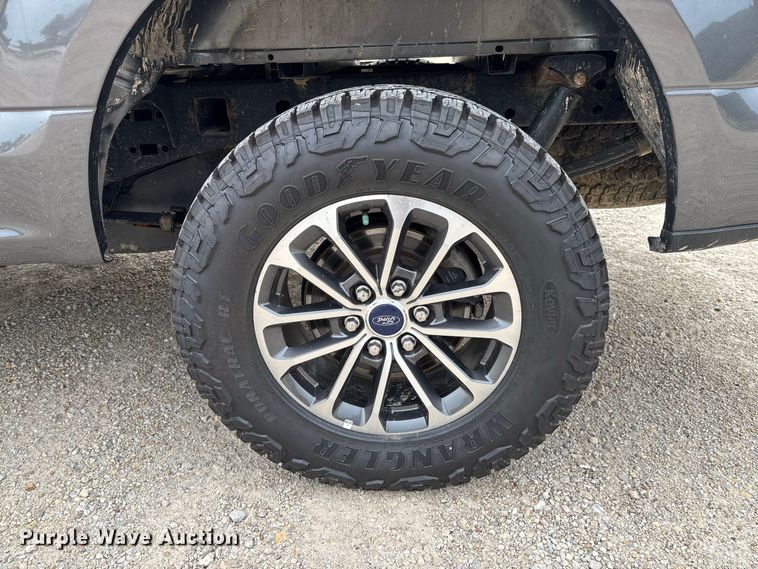 image for item DZ4553 2020 Ford F150 XL Police Responder Crew Cab pickup truck