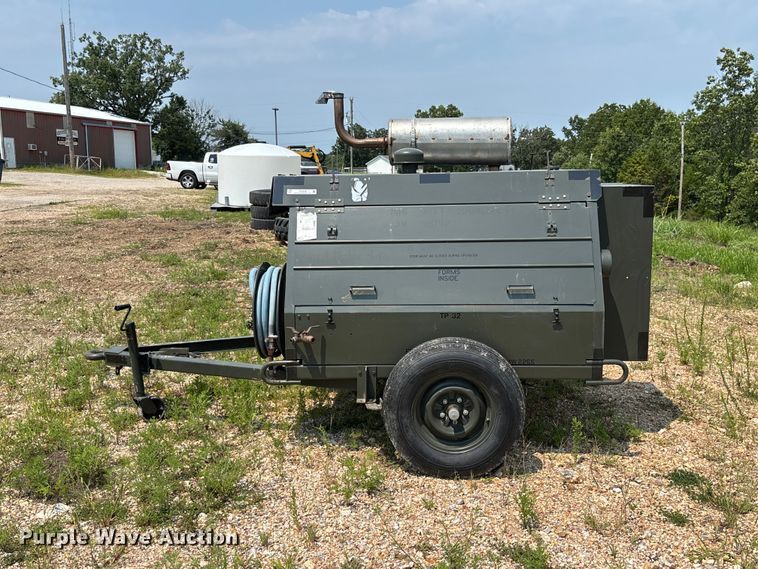 image for item DZ4558 1987 Davey Compressor Co 11M125RPDQ air compressor