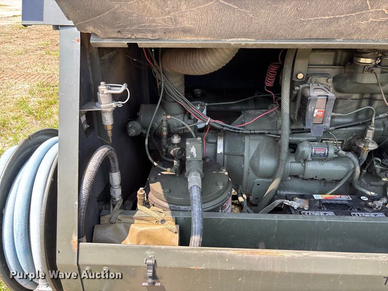 image for item DZ4558 1987 Davey Compressor Co 11M125RPDQ air compressor