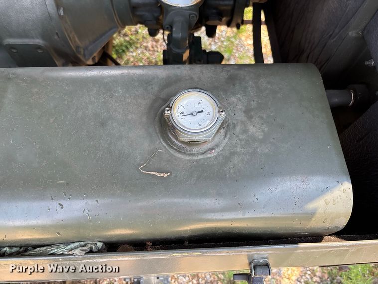 image for item DZ4558 1987 Davey Compressor Co 11M125RPDQ air compressor