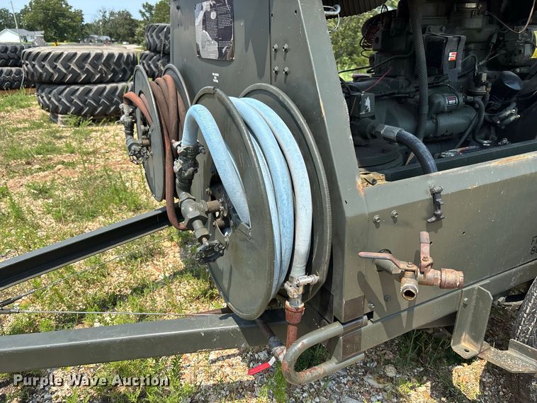 image for item DZ4558 1987 Davey Compressor Co 11M125RPDQ air compressor