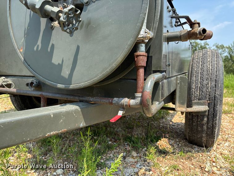 image for item DZ4558 1987 Davey Compressor Co 11M125RPDQ air compressor