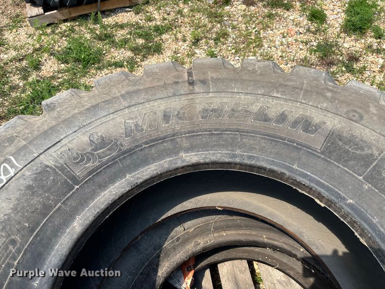 image for item DZ4559 (5) Michelin XGLA2 14.00R24 tires