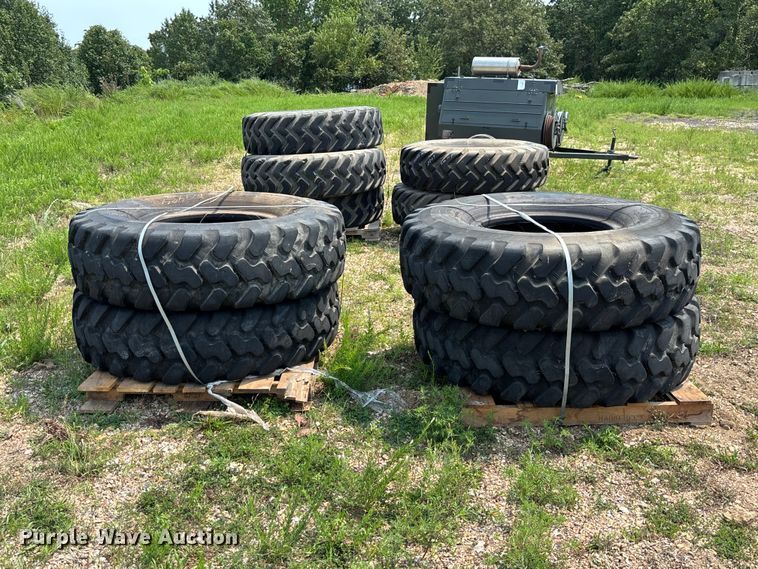 image for item DZ4560 (4) Bridgestone V-Steel tires