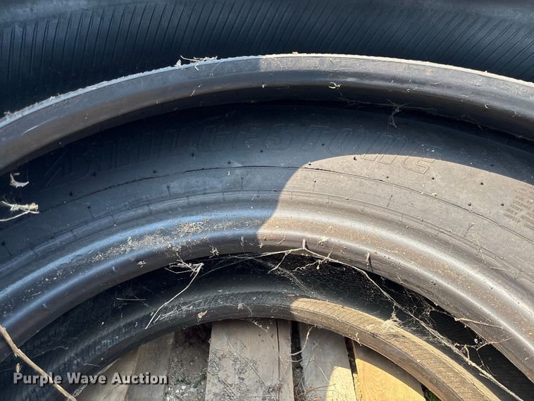 image for item DZ4560 (4) Bridgestone V-Steel tires