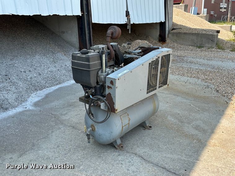 1996 Ingersoll Rand T30 air compressor