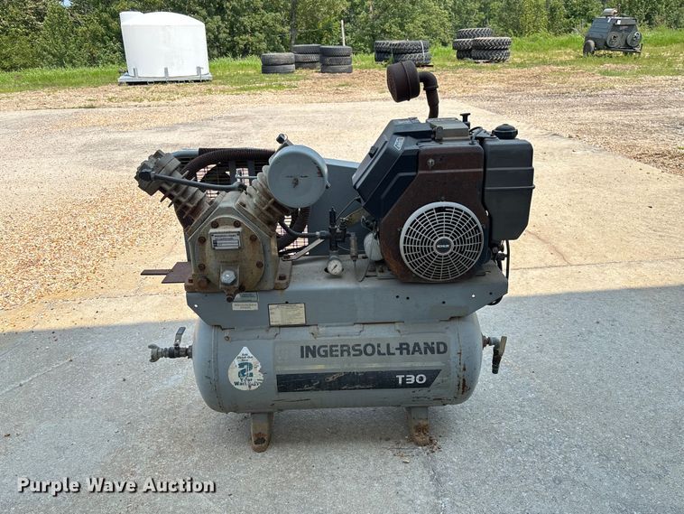 image for item DZ4563 1996 Ingersoll Rand T30 air compressor