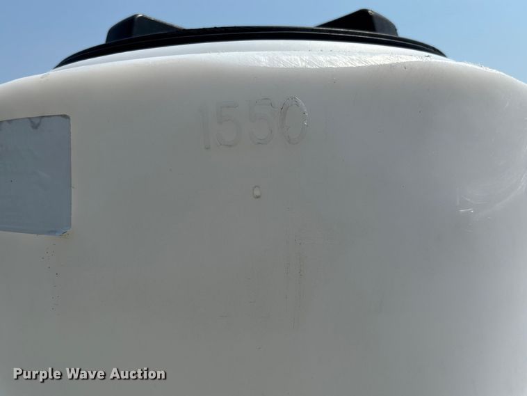 image for item DZ4565 Poly tank