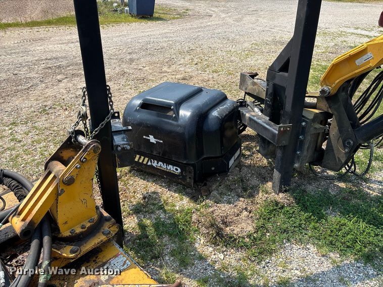 image for item DZ4566 Alamo MB22-2 side boom rotary mower
