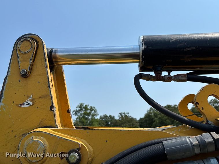 image for item DZ4566 Alamo MB22-2 side boom rotary mower