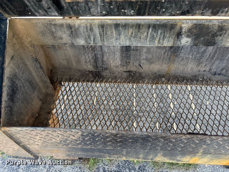image for item DZ4572 2019 Coyote GN29HYD hydraulic tail equipment trailer