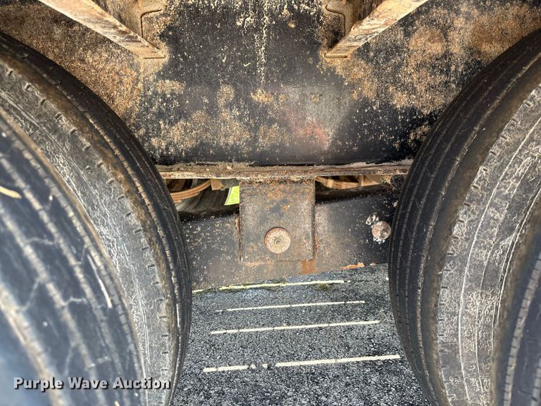 image for item DZ4572 2019 Coyote GN29HYD hydraulic tail equipment trailer