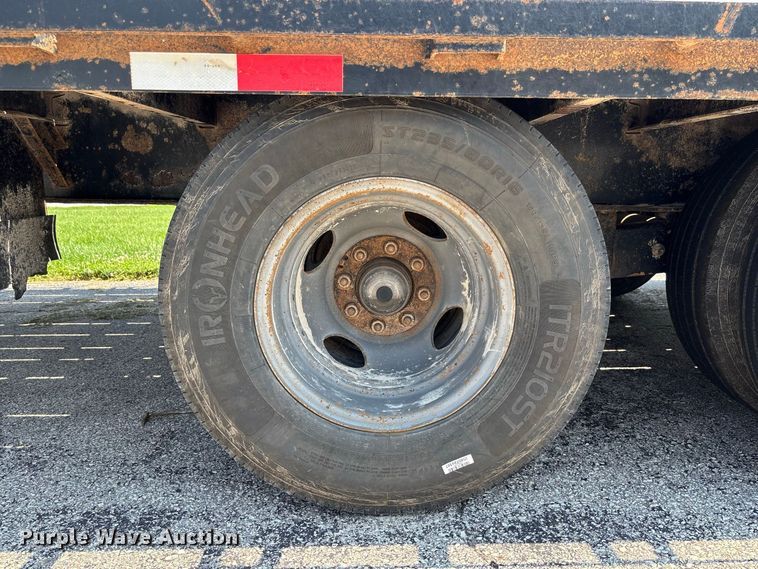 image for item DZ4572 2019 Coyote GN29HYD hydraulic tail equipment trailer