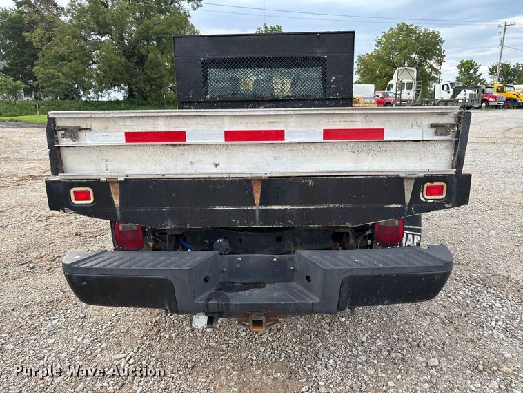 image for item DZ4608 2015 Ford  F250 Super Duty XL Crew Cab flatbed pickup truck