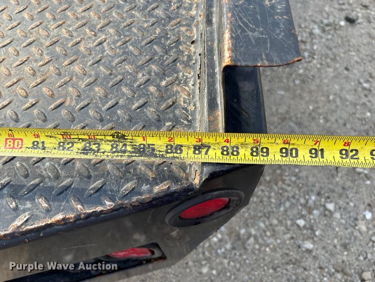 image for item DZ4609 2015 Ford  F350 Super Duty XL flatbed pickup truck