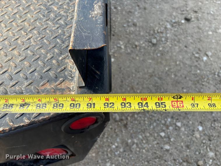 image for item DZ4609 2015 Ford  F350 Super Duty XL flatbed pickup truck