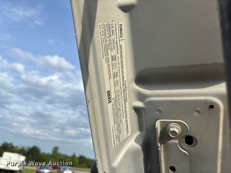 image for item DZ4609 2015 Ford  F350 Super Duty XL flatbed pickup truck