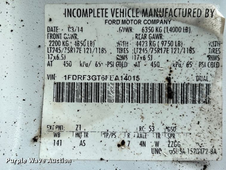 image for item DZ4609 2015 Ford  F350 Super Duty XL flatbed pickup truck