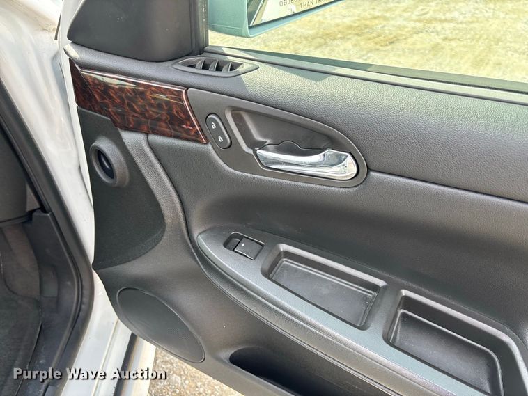 image for item DZ4610 2016 Chevrolet  Impala Limited 