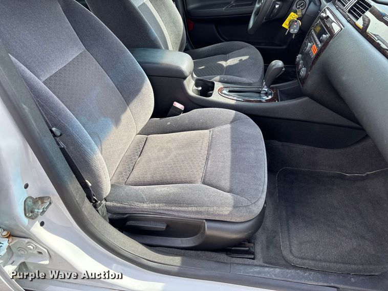 image for item DZ4610 2016 Chevrolet  Impala Limited 