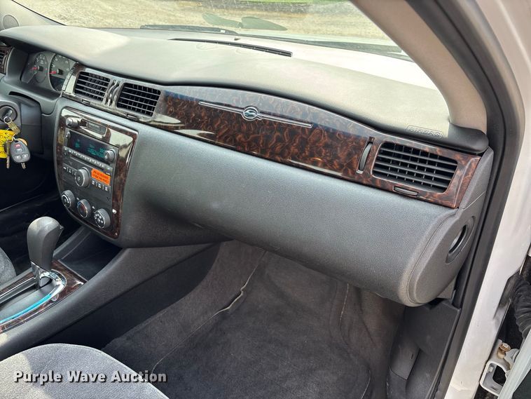 image for item DZ4610 2016 Chevrolet  Impala Limited 