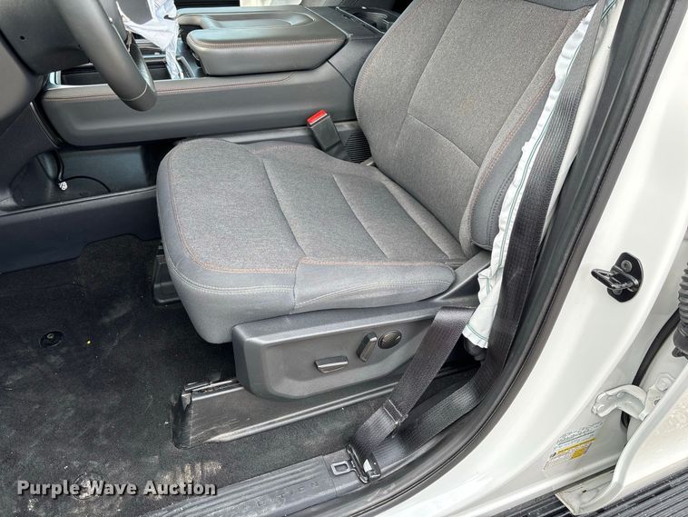 image for item DZ4611 2025 Ford Expedition Max Active SUV