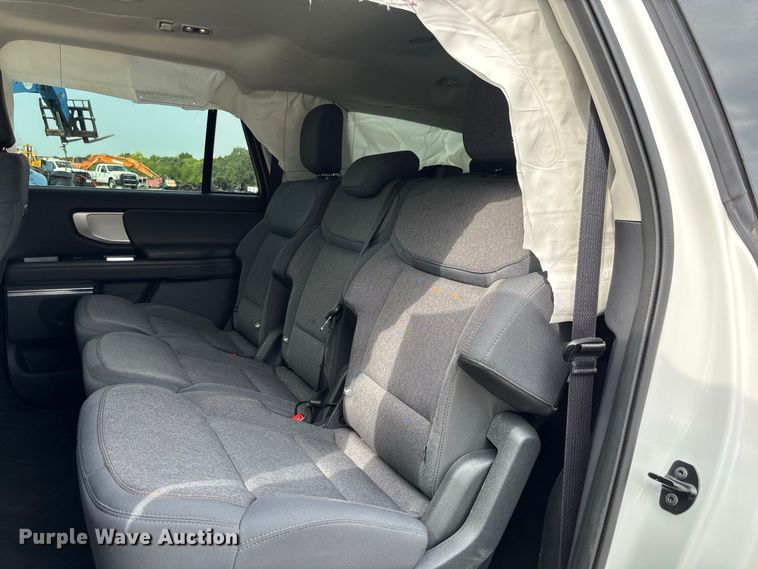 image for item DZ4611 2025 Ford Expedition Max Active SUV