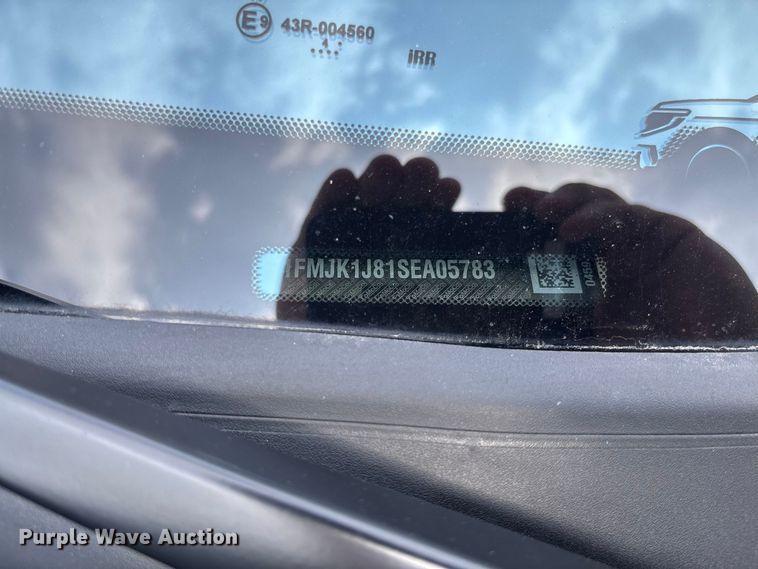 image for item DZ4611 2025 Ford Expedition Max Active SUV
